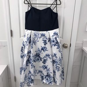 SPEECHLESS Sleeveless dress - 18
